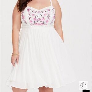 Torrid Embroidered Gauze Skater Dress NWT